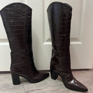 SCHUTZ Maryana Dark Chocolate Block Boot